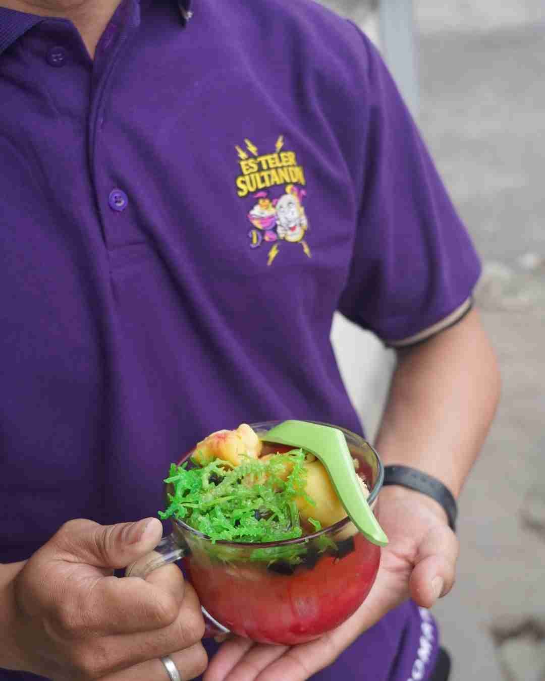 Produksi apparel brand lokal oleh Pusat Konveksi Jogja